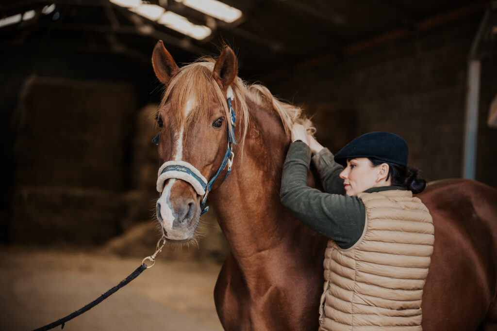 Sarah Schmieder mit Pferd - Fortschrittsbericht